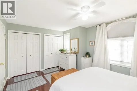 10 Richview Drive Hamilton ON L9B 2V5