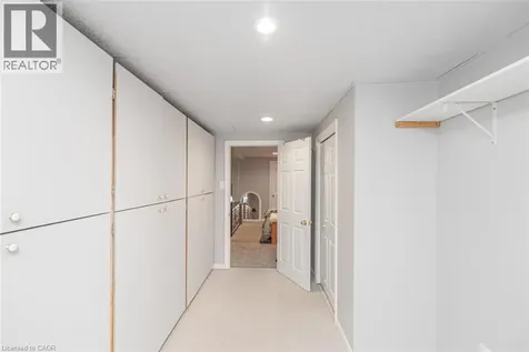 10 Richview Drive Hamilton ON L9B 2V5