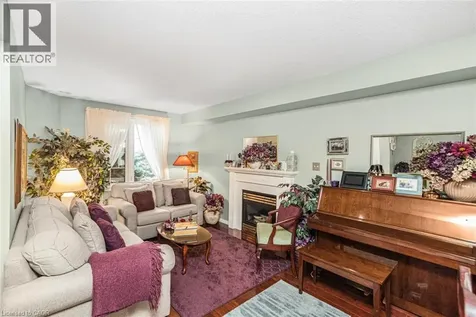 10 Richview Drive Hamilton ON L9B 2V5