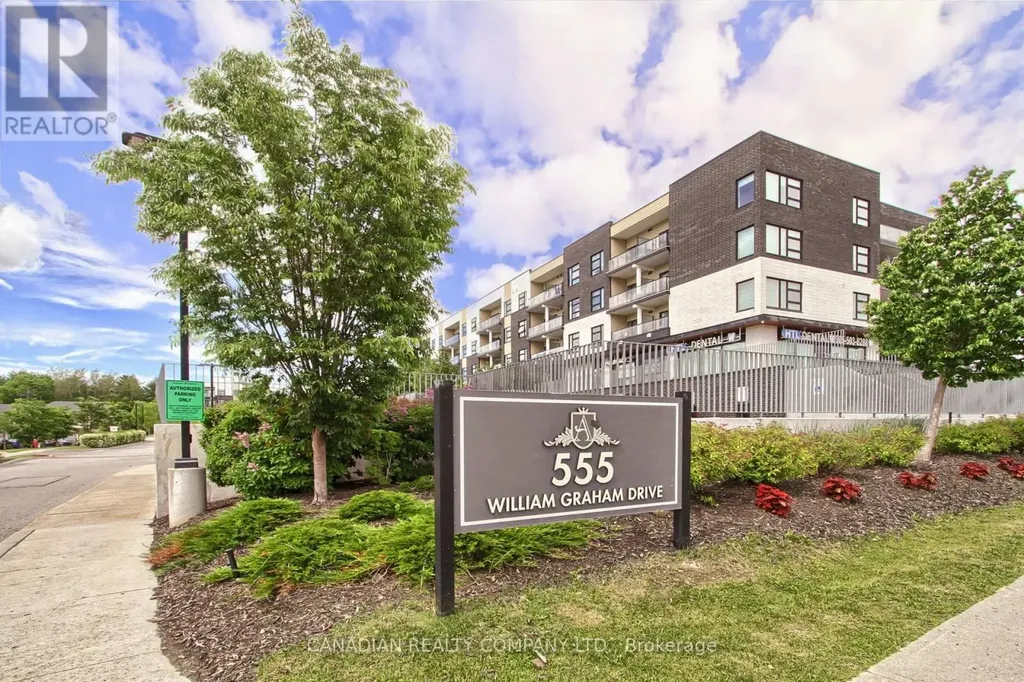 555 William Graham Drive Aurora ON L4G 7C4
