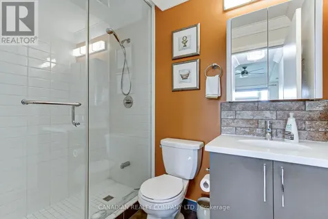 555 William Graham Drive Aurora ON L4G 7C4