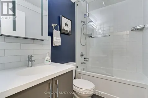 555 William Graham Drive Aurora ON L4G 7C4