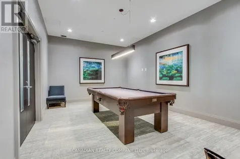 555 William Graham Drive Aurora ON L4G 7C4