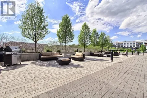 555 William Graham Drive Aurora ON L4G 7C4
