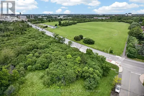 305 Mountbatten Avenue Ottawa ON K1H 5W2