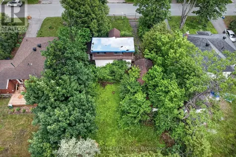 305 Mountbatten Avenue Ottawa ON K1H 5W2