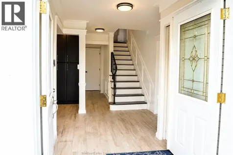 2688 Jamaica Crescent Windsor ON N9E 2Z2