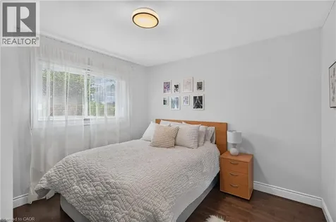 119 Boulding Avenue Waterdown ON L8B 0M2