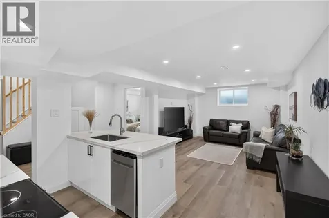 119 Boulding Avenue Waterdown ON L8B 0M2