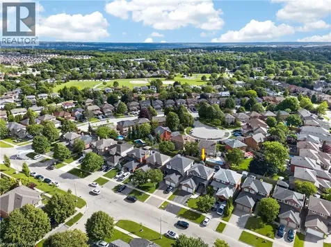 119 Boulding Avenue Waterdown ON L8B 0M2