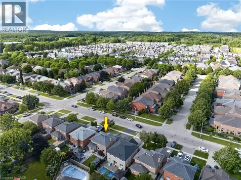119 Boulding Avenue Waterdown ON L8B 0M2