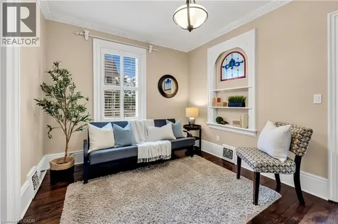 455 Nelson Avenue Burlington ON L7S 1N3