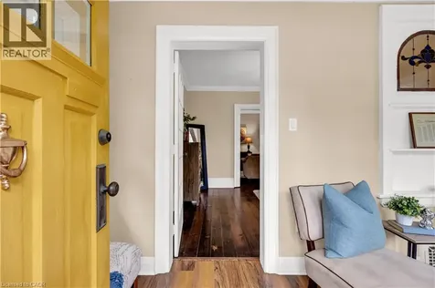 455 Nelson Avenue Burlington ON L7S 1N3
