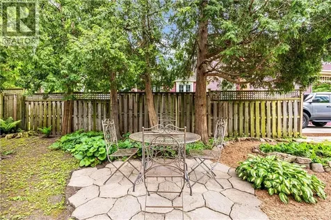 455 Nelson Avenue Burlington ON L7S 1N3