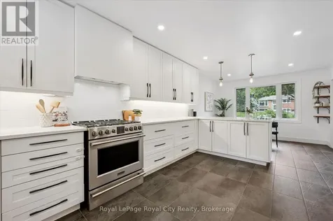 535 Sprucehill Avenue Waterloo ON N2L 4V8