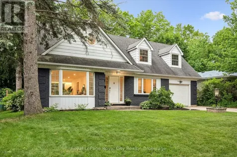 535 Sprucehill Avenue Waterloo ON N2L 4V8