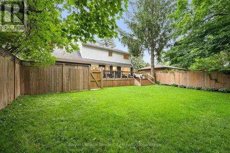 535 Sprucehill Avenue Waterloo ON N2L 4V8