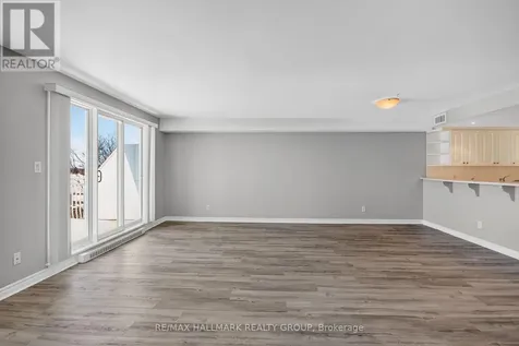 51 Robson Court Ottawa ON K2K 2W1