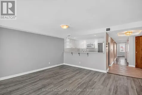 51 Robson Court Ottawa ON K2K 2W1