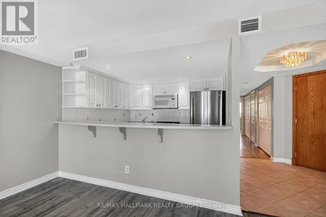 51 Robson Court Ottawa ON K2K 2W1