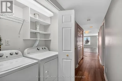 51 Robson Court Ottawa ON K2K 2W1