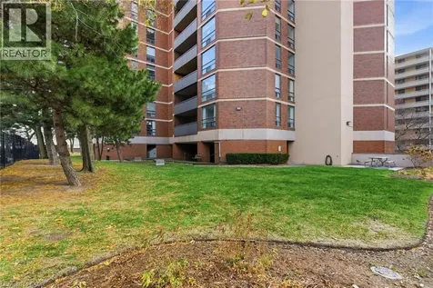 222 Jackson Street West Hamilton ON L8P 4S5