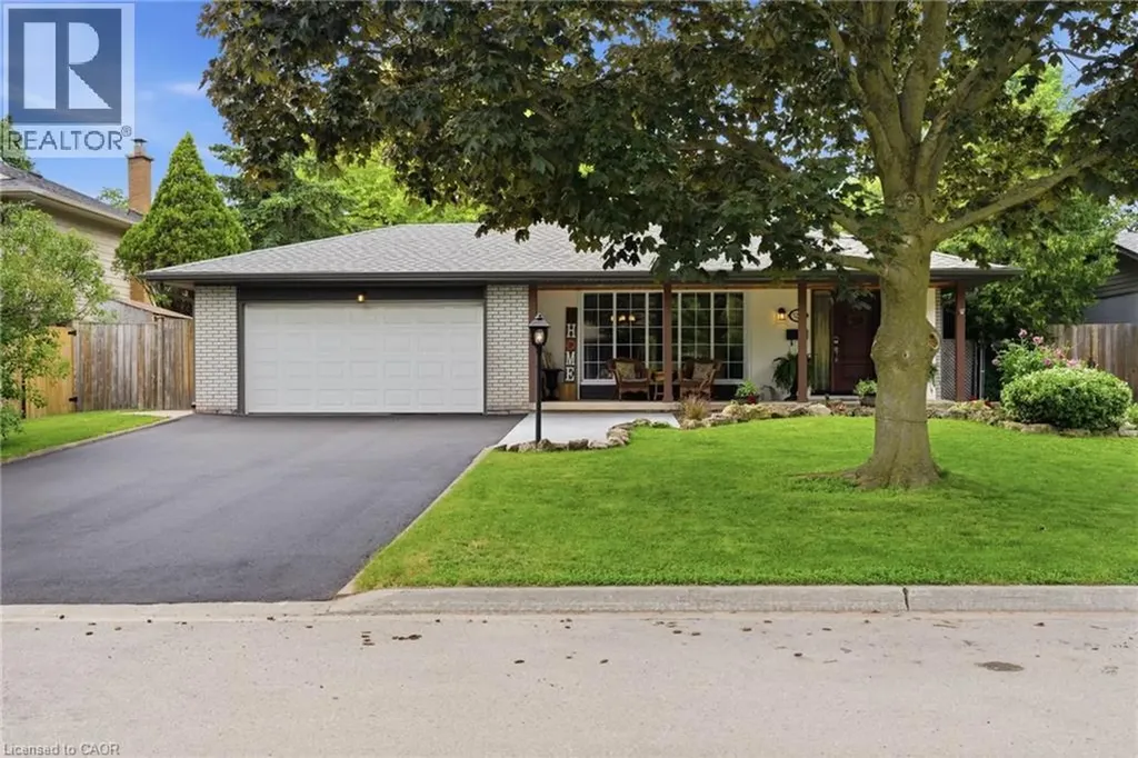 5203 Cedarbrook Crescent Burlington ON L7L 3P9