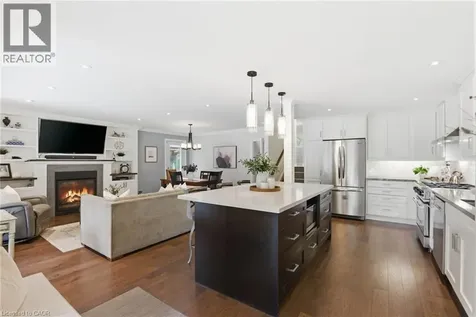 5203 Cedarbrook Crescent Burlington ON L7L 3P9