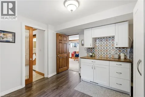 5203 Cedarbrook Crescent Burlington ON L7L 3P9