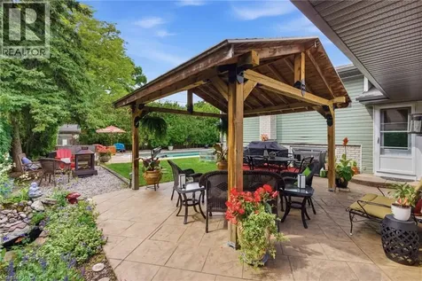 5203 Cedarbrook Crescent Burlington ON L7L 3P9