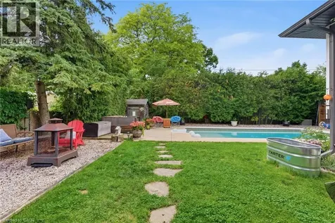 5203 Cedarbrook Crescent Burlington ON L7L 3P9