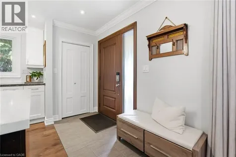 5203 Cedarbrook Crescent Burlington ON L7L 3P9