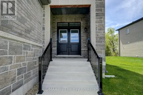 56 Amber Drive Wasaga Beach ON L9Z 0R9