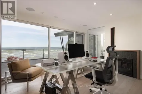 1540 Watersedge Road Mississauga (clarkson) ON L5J 1A4