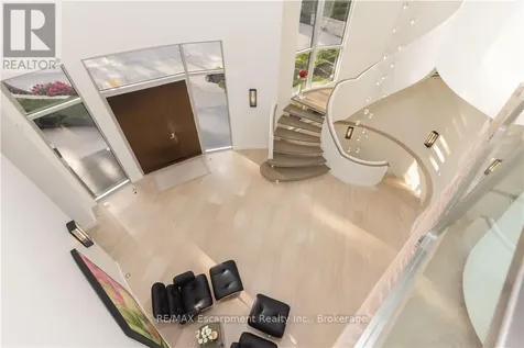 1540 Watersedge Road Mississauga (clarkson) ON L5J 1A4