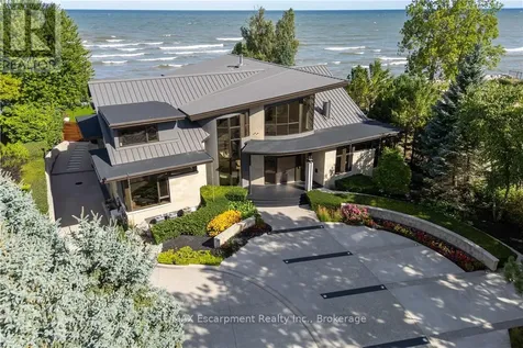 1540 Watersedge Road Mississauga (clarkson) ON L5J 1A4