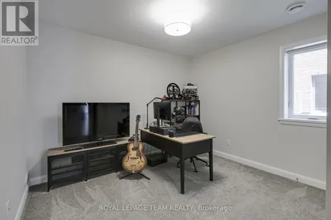 145 Boundstone Way Ottawa ON K2T 0E2