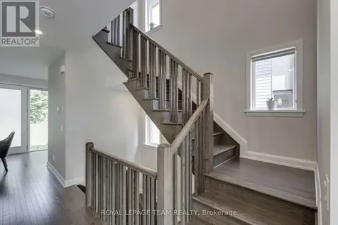 145 Boundstone Way Ottawa ON K2T 0E2
