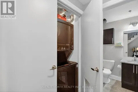 323 Winona Avenue Ottawa ON K1Z 5H3