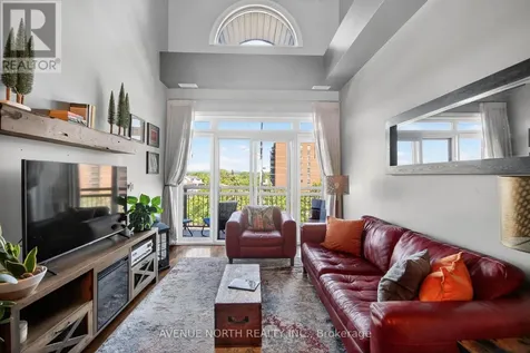 323 Winona Avenue Ottawa ON K1Z 5H3