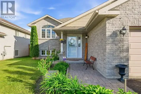 23 Fox Den Drive Brighton ON K0K 1H0