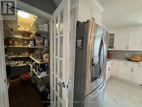 10 Celestine Court Tiny ON L9M 0H3