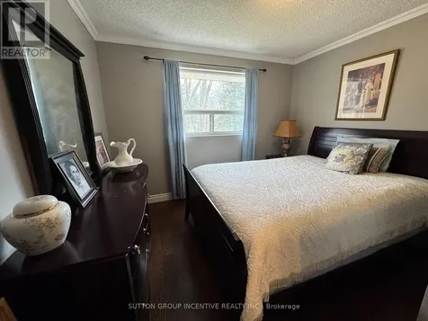 10 Celestine Court Tiny ON L9M 0H3