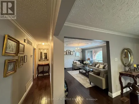 10 Celestine Court Tiny ON L9M 0H3
