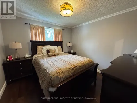 10 Celestine Court Tiny ON L9M 0H3