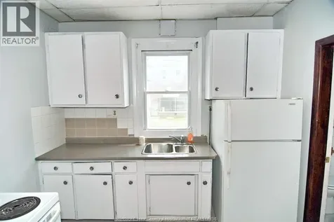 41 Shepherd Street East Windsor ON N8X 2J9