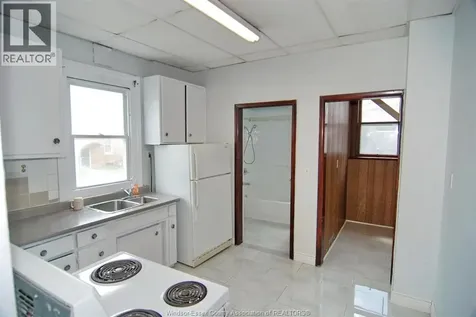 41 Shepherd Street East Windsor ON N8X 2J9
