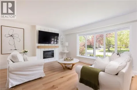 173 Chebucto Drive Oakville ON L6J 5R1