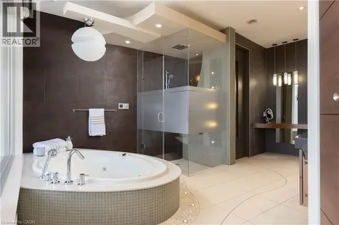 1540 Watersedge Road Mississauga ON L5J 1A4