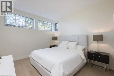 1540 Watersedge Road Mississauga ON L5J 1A4